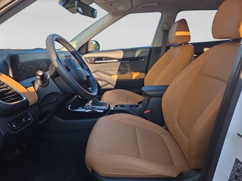 Certified 2026 Kia Seltos EX w/ EX Sunroof Package FWD image 16