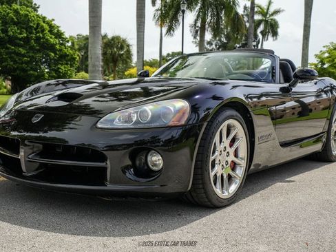 Used 2005 Dodge Viper SRT-10 RWD image 14