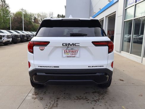 New 2026 GMC Terrain Elevation image 9