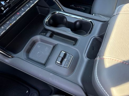 New 2026 GMC Sierra 2500 AT4X image 28