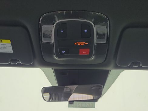 New 2025 Hyundai Santa Cruz SEL image 8