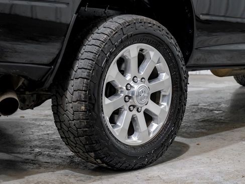 Used 2023 RAM 2500 Tradesman image 59