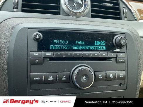 Used 2012 Buick Enclave Leather image 16