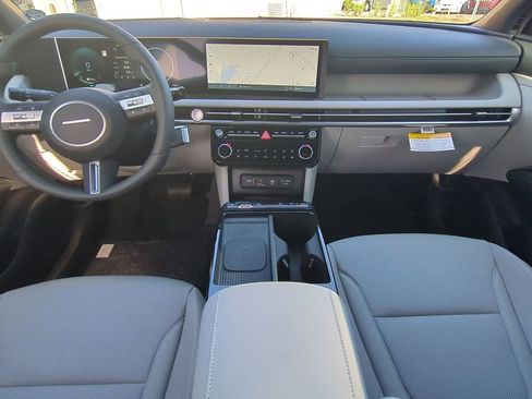 New 2026 Hyundai Tucson Limited AWD/4WD image 18
