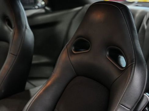 Used 2014 Nissan GT-R Premium image 29