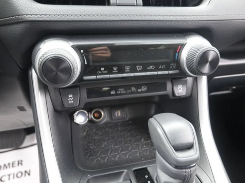 Used 2025 Toyota RAV4 LE FWD image 13