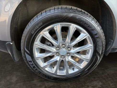 Used 2019 Buick Enclave Premium AWD/4WD image 41