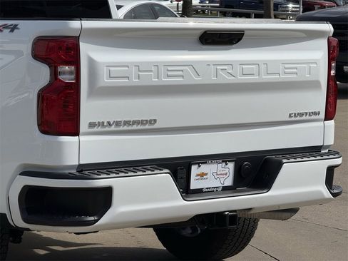 New 2026 Chevrolet Silverado 1500 Custom image 6