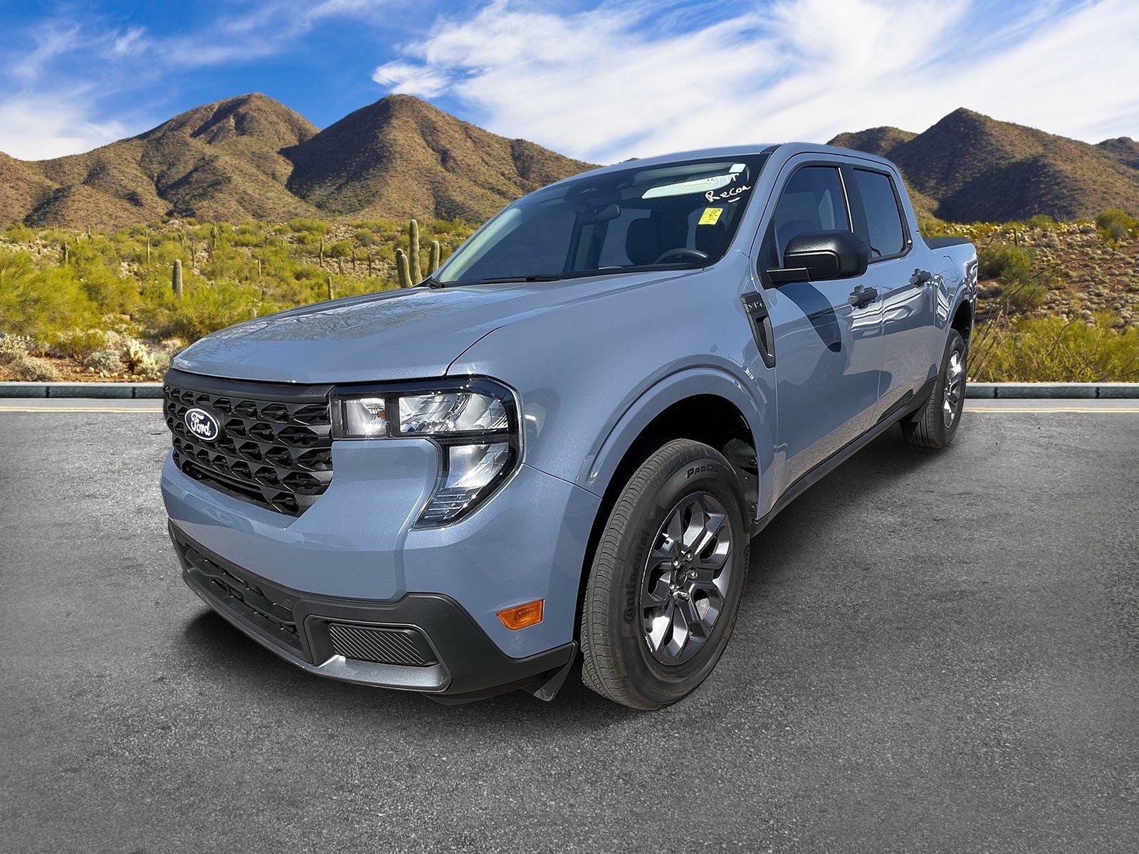 Used 2025 Ford Maverick XLT w/ Equipment Group 302A AWD/4WD image 2