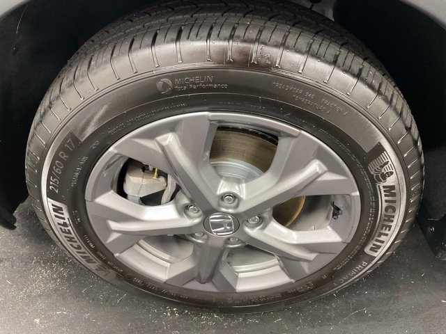 Certified 2026 Honda HR-V LX image 9