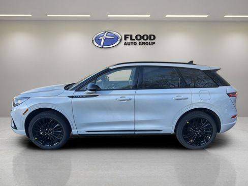 New 2026 Lincoln Corsair Premiere image 5