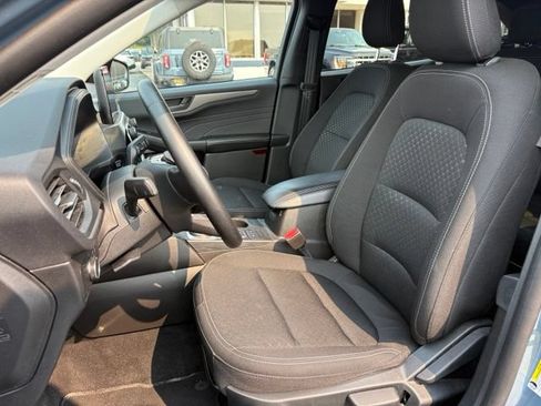 Used 2025 Ford Escape Active AWD/4WD image 4