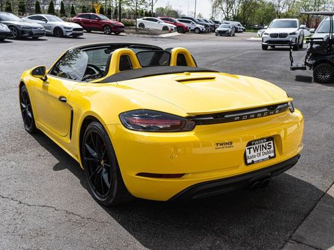 Used 2023 Porsche 718 Boxster S RWD image 38