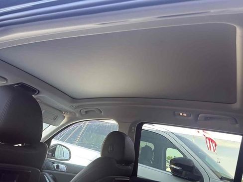 Used 2022 BMW X7 xDrive40i image 10