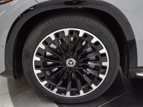 New 2026 Mercedes-Benz EQS 550 4MATIC SUV image 12
