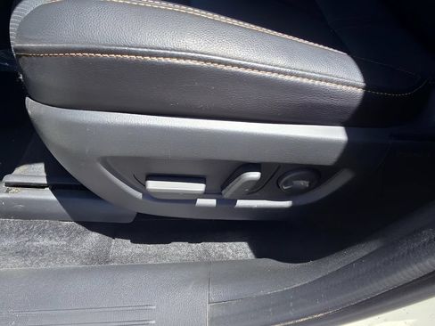 Used 2025 MAZDA CX-70 Plug-In Hybrid w/ Premium Pkg AWD/4WD image 23