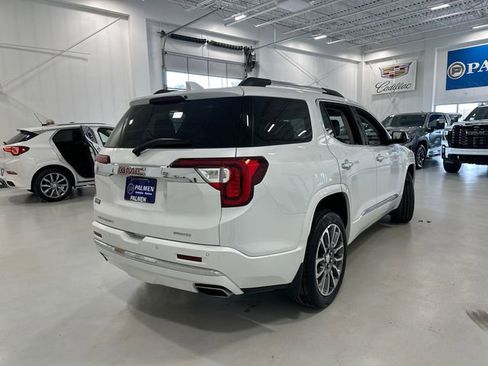 Used 2023 GMC Acadia Denali w/ Denali Ultimate Package AWD/4WD image 6