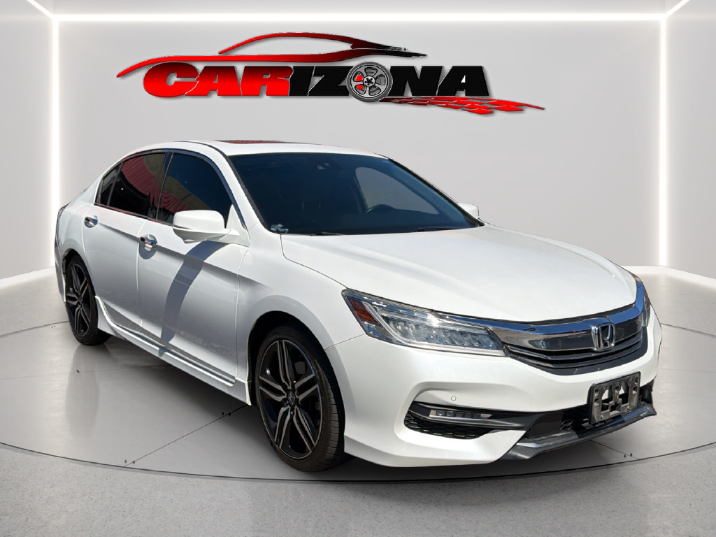 Used 2017 Honda Accord Touring image 1