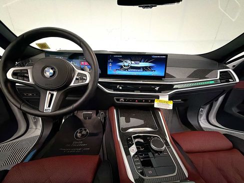 Used 2025 BMW X6 M60i w/ Parking Assistance Package AWD/4WD image 17