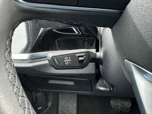 Used 2024 Audi Q3 2.0T Premium Plus image 35