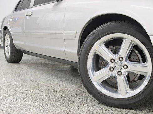 Used 2004 Mercury Marauder image 6