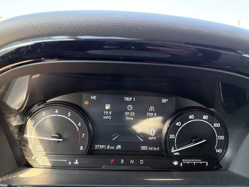 Certified 2022 Lincoln Corsair Standard w/ Premium Package image 22