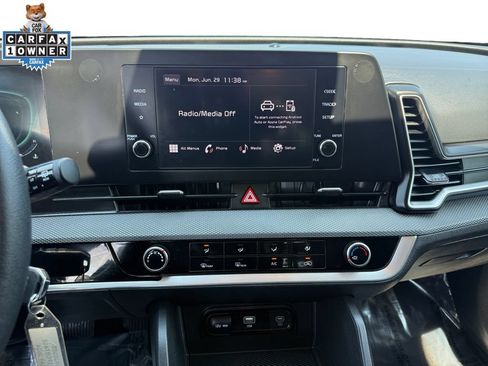 Certified 2024 Kia Sportage LX AWD/4WD image 11