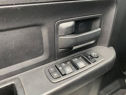 Used 2015 RAM 2500 Tradesman w/ Chrome Appearance Group AWD/4WD image 10