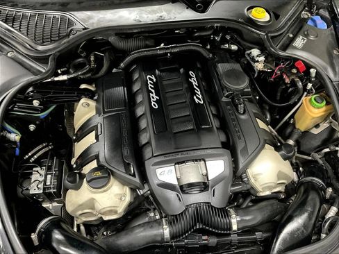 Used 2012 Porsche Panamera AWD/4WD image 36