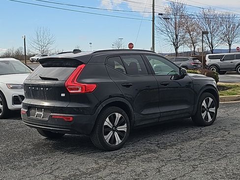 Used 2023 Volvo XC40 Recharge Core w/ Protection Package Premier image 12