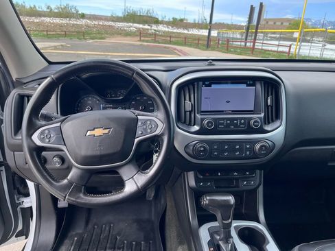 Used 2016 Chevrolet Colorado LT w/ Luxury Package, Chrome AWD/4WD image 14