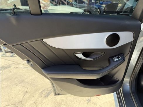 Used 2021 Mercedes-Benz C 300 Sedan image 21