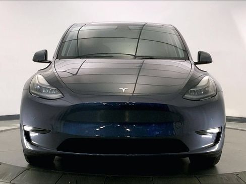 Used 2022 Tesla Model Y Performance AWD/4WD image 2