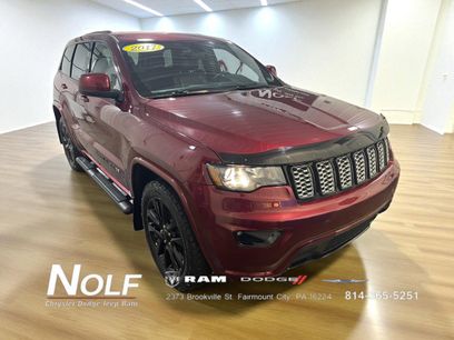 Used 2017 Jeep Grand Cherokee Altitude