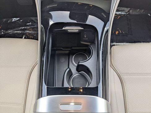 Certified 2026 Mercedes-Benz GLC 300 image 6