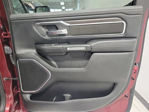 Used 2025 RAM 1500 Laramie AWD/4WD image 22