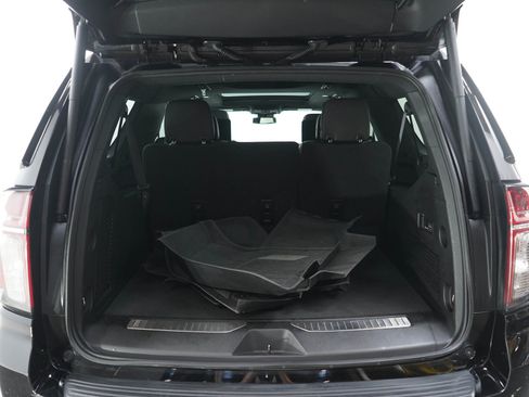 Used 2023 Chevrolet Suburban RST w/ Luxury Package AWD/4WD image 18