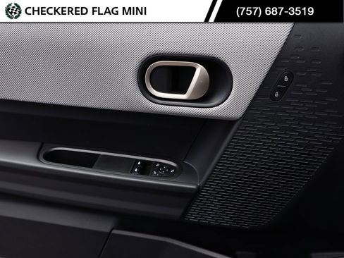 Used 2025 MINI Cooper S image 16
