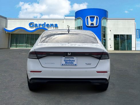 Used 2026 Honda Accord Touring image 5