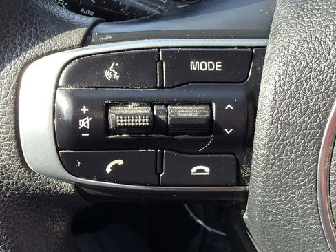Used 2022 Kia K5 LX FWD image 12