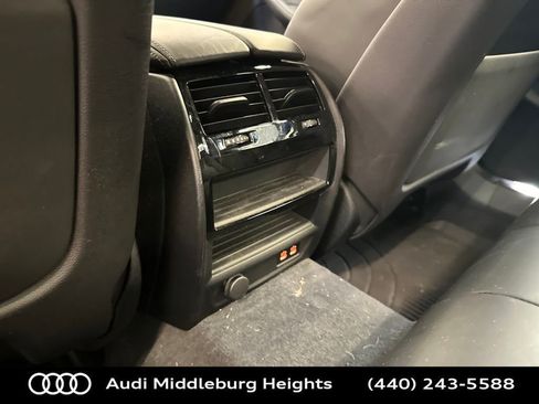 Used 2023 BMW 530e xDrive w/ Luxury Seating Package image 28