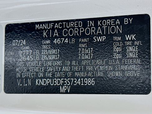 Used 2025 Kia Sportage LX FWD image 12