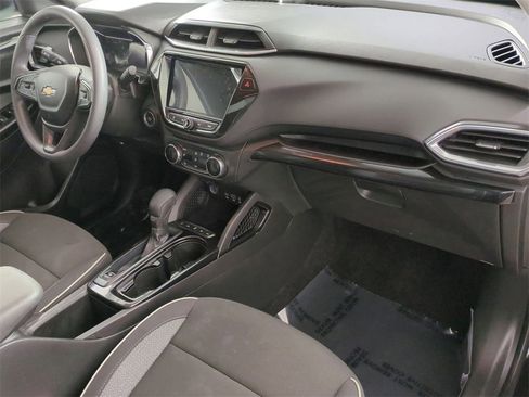 Certified 2023 Chevrolet TrailBlazer LT w/ Convenience Package image 27