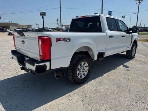 Used 2024 Ford F250 XLT w/ FX4 Off-Road Package image 6