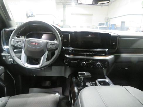 Used 2026 GMC Sierra 1500 Elevation w/ X31 Off-Road Package AWD/4WD image 11