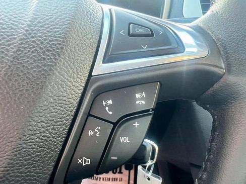 Used 2014 Ford Fusion SE w/ Equipment Group 202A FWD image 12