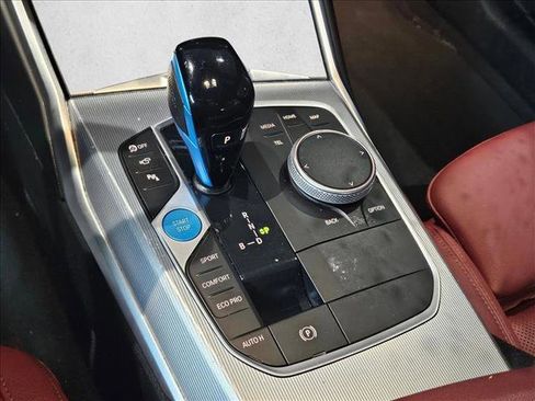Used 2023 BMW i4 eDrive35 RWD image 11