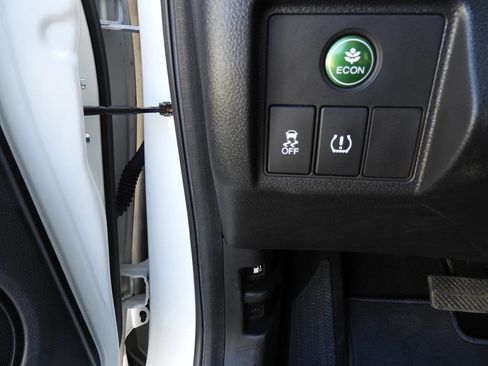 Used 2020 Honda HR-V LX image 41