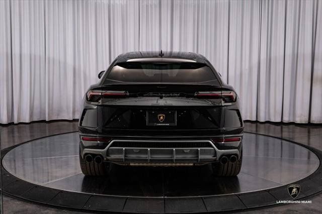 Used 2021 Lamborghini Urus AWD/4WD image 12