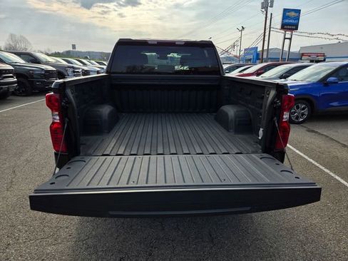 Used 2024 Chevrolet Silverado 1500 Custom image 10